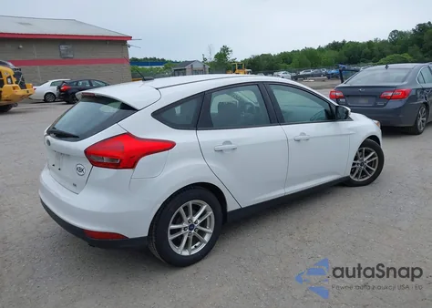 2015 Ford Focus Se z USA, uszkodzony, nr VIN 1FADP3K29FL213152